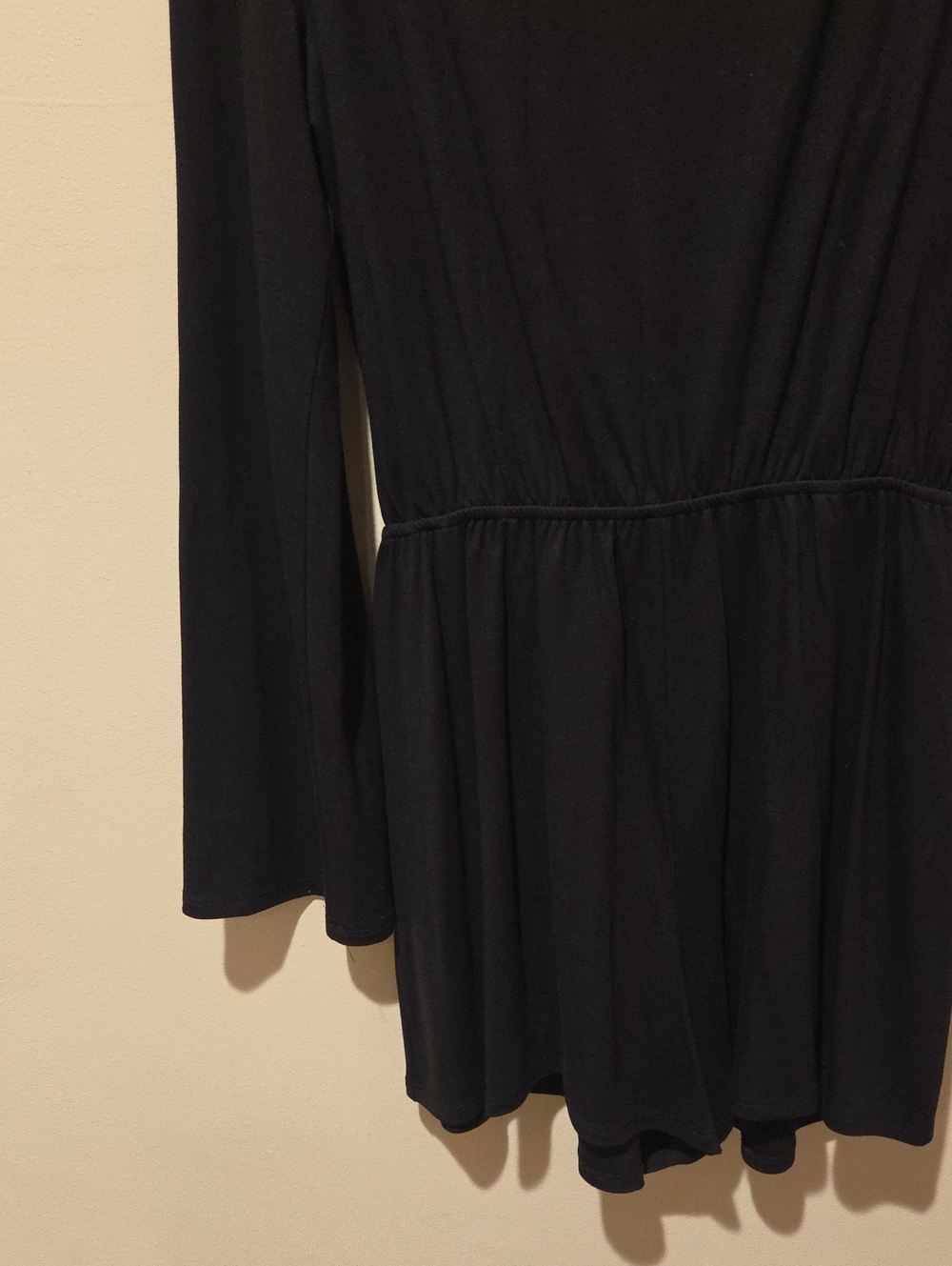 ❤️ LULUS FOR EVERY OCCASION BLACK LONG SLEEVE CUTOUT JERSEY ROMPER, MEDIUM - Picture 5 of 16